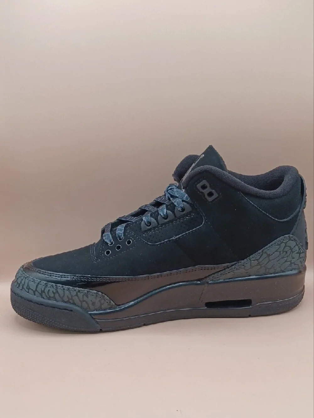NWOB Nike Air Jordan 3 Retro Sneaker 2025-Black Cat Men Size 8.5 US CT8532-001